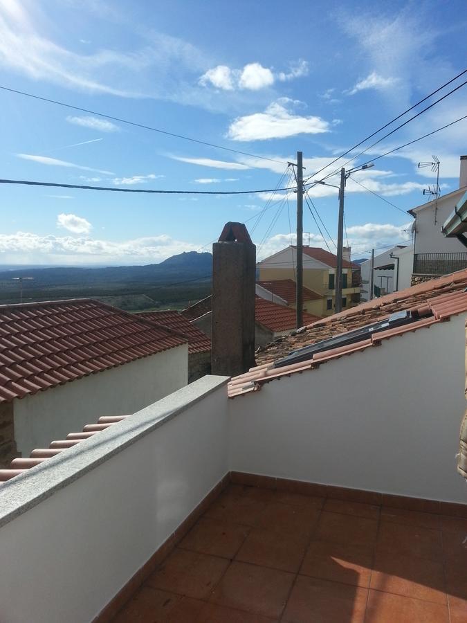Casa Do Alecrim Villa Penha Garcia Dış mekan fotoğraf